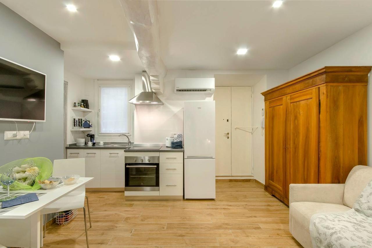 Brand New! Luxurious Apartment In Heart Of Milan Luaran gambar